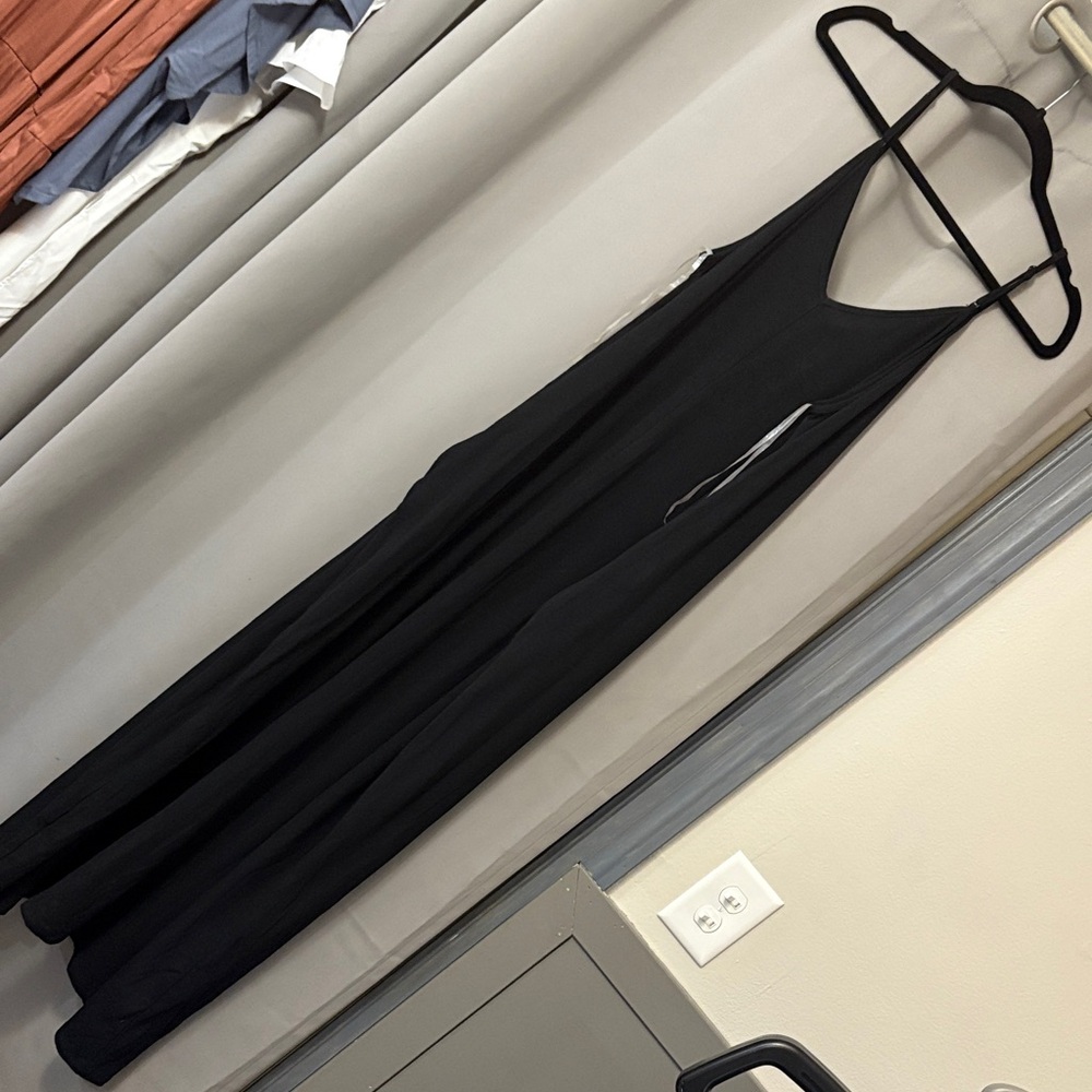 Zenana Outfitters Black Sleeveless Dress